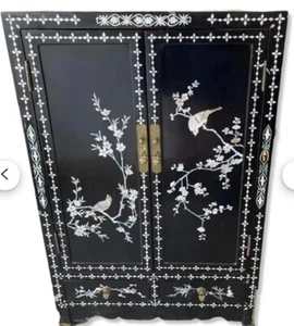 Chinese Mother of Pearl Inlaid Black Lacquer Side Cabinet (Rare Find!) - Picture 1 of 4