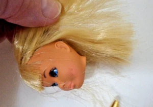 #1069 SUN SET MALIBU SKIPPER HEAD FOR PARTS TAN REPLACEMENT 1970'S (1 - Picture 1 of 5