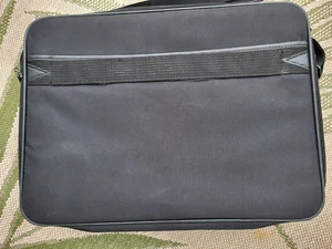 Dell Briefcase Laptop Notebook Messenger Carry On Bag W Shoulder Strap 17”x13”x4 - Picture 1 of 5