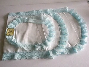Dresser Scarf Set of 4 Gloria Gray Doily White with Blue Lace Trim New WCL - Picture 1 of 2