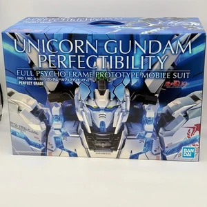 PG 1/60 Unicorn Gundam Perfectibility Premium Figure Model Kit BANDAI Giappone - Foto 1 di 5