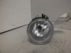 10 2010 CHRYSLER TOWN AND COUNTRY DRIVER LEFT FOG LIGHT LAMP #136 - Picture 1 of 10