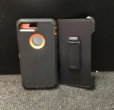 Funda protectora para iPhone 7/8 Plus con clip para cinturón y protector de pantalla Foto 1 de 2