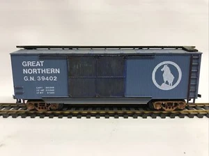 HO Scale AHM Great Northern Wood Double Door Box Car GN 39402 - Picture 1 of 6