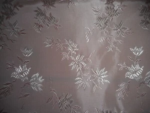 Tela floral vintage a pequeña escala de chinoiserie ~ rosa suave ~ damasco sintético - Imagen 1 de 4