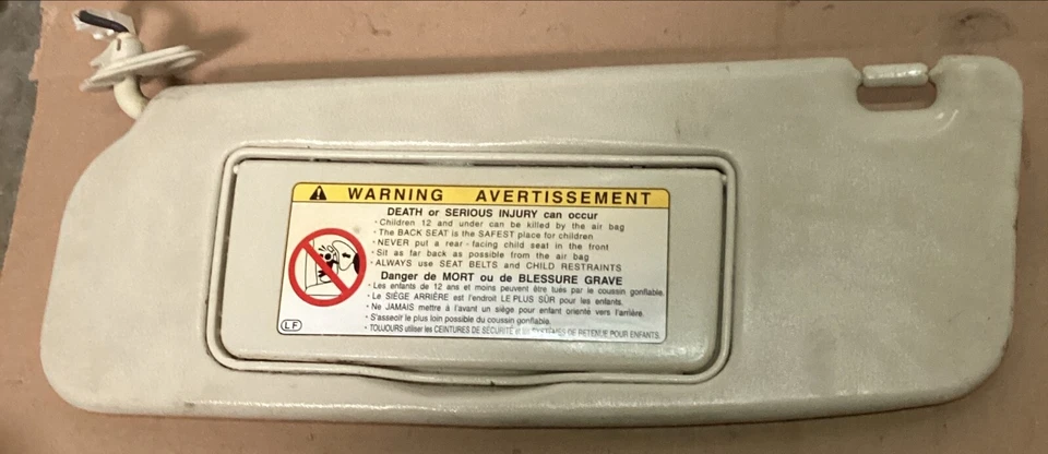02-10 LEXUS SC430 CONDUCTOR LADO IZQUIERDO PARASOL OEM - MARFIL Foto 1 de 1