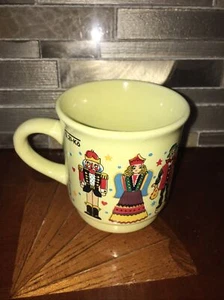 Christkindlesmarkt 2000 Mug Coffee Tea Hot Chocolate Vertrieb Hossinger - Picture 1 of 7