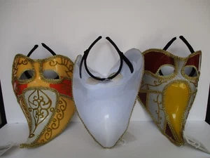 MASCHERA CARNEVALE VENEZIANA DECORATA MEZZA LUNA ANNI '90 - Picture 1 of 1