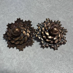 Vintage Kupfer Dimensional Sunburst Clip Ohrringe Schicht Textur Wirbel Blume - Bild 1 von 6