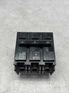 Disyuntor Siemens BL 3 polos 100 amperios | Tipo BL | 240V | - Imagen 1 de 6