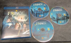 Fringe: Season 5 (Blu-ray Disc, 2013, 3-Disc Set) Complete 5th and Final Season - Bild 1 von 7