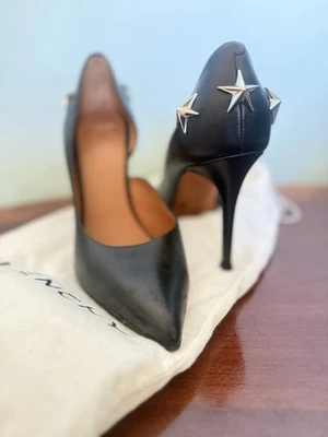Pre Owened , Givenchy Black Leather Stiletto Heels Size U.S. 6.5 - Image 1 of 4