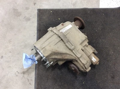 2008 Jeep Commander Transfer Case New Process Gear 52105703AB Limited 5.7 Hemi - Image 1 of 4