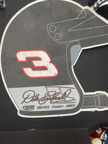 Dale Earnhardt Sr .FELT HELMET OUTLINE  The intimidator GM GoodWrench Cover
