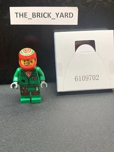New LEGO Douglas Elton (El Fuego) minifigure from 70421 El Fuego’s Stunt Truck - Picture 1 of 2
