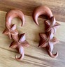 PAIR Of Beautiful Hand Carved Organic Sono Wood Angel Wings Tapers/plugs - Expanders - Gauges 4g (5mm) Thru 00g (10mm) Available - Foto 6