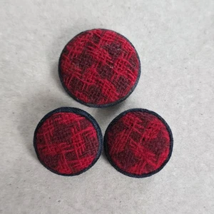 Vintage Shank Buttons Red Plaid Coat Buttons Wool Covered Metal 3 Pcs 40mm, 31mm - Picture 1 of 4