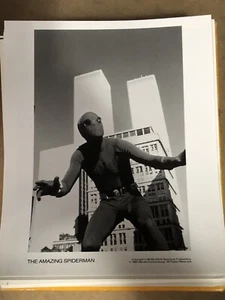 Vintage THE AMAZING SPIDER-MAN 8 x 10" schwarz-weiß 70er Werbefoto Standbild - Bild 1 von 1