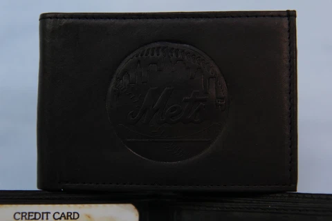 New York NY METS   Leather BiFold Wallet   NEW  black 2 sb Cover