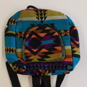 Mochila para bebé/niño pequeño con correas ajustables -8" x 8" x 2,5" - Envío gratuito - Imagen 1 de 2