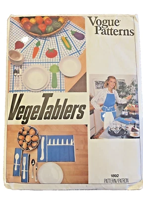 Sewing Pattern Vogue 1892 Vegetablers Kitchen Accessories Vintage 1980s Uncut - Image 1 of 3