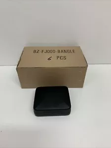 Pulsera Cajas de Regalo Negro Cuero Sintético Joyería Presente 3.5x4.25x1.25 Estuche de 6 - Imagen 1 de 10
