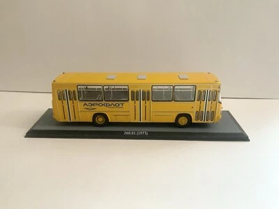 1/43 Hungarian City Bus IKARUS-260.01 Aeroflot 1973 made by Classicbus - Image 1 of 4