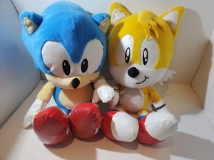 2020 Jakks Pacific Sonic The Hedgehog & Tails 30th Anniversary Jumbo Plush Toys - Picture 1 of 4