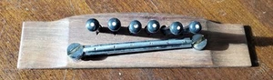 vintage acoustic guitar bridge With Pegs - Foto 1 di 3
