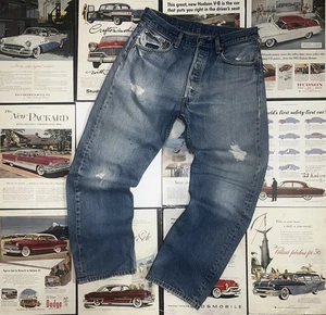 VTG Levi's 501 Blue Denim Jeans  34x32 Button Fly Med Wash 90s - Picture 1 of 15