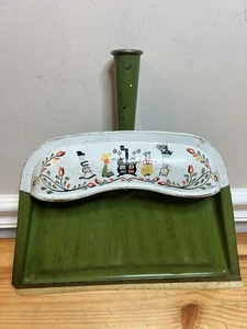 Vintage Metal J.V. Reed Dustpan Amish Folk Print M. Taber Green Dust Pan MCM - Picture 1 of 10