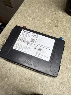 17 18 19 Infiniti QX30 телематический модуль 28275 5ZA0D - Изображение 1 из 2