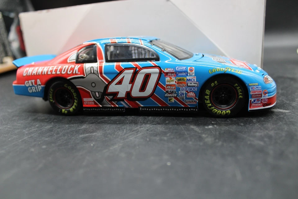 NASCAR 1999 Kerry Earnhardt #40 Channellock Monte Carlo Acción Die Cast 1:24 Foto 1 de 4