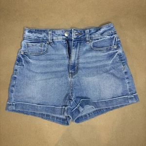 American Eagle Jeansshorts Gr. 00 Mom kurz Bündchen blau Denim Stretch  - Bild 1 von 7