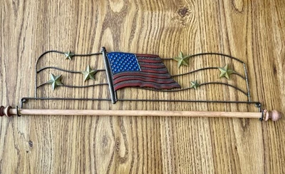 Colgador de edredón de alambre bandera y estrellas - varilla de pasador - para edredón de pared de hasta 16” - NUEVO Foto 1 de 4