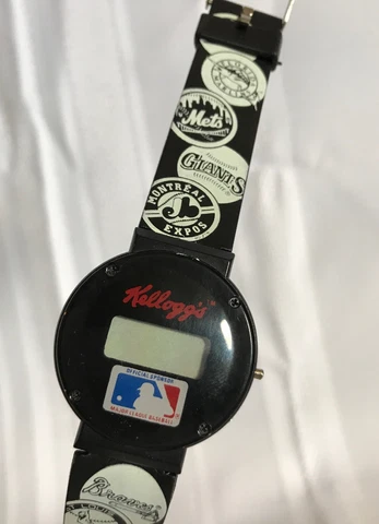 Vintage Kelloggs MLB Baseball Watch New w/ Instructions Cubs Giants Braves Cover