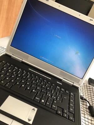 PORTATILE CDC Funzionante - Senza Hard Disk - Immagine 1 di 4