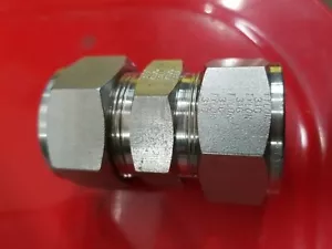 1" Tylok 316ss Compression Union Fitting SS-16-DU - Each - Picture 1 of 4
