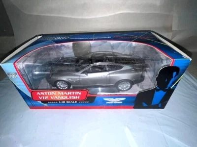 Beanstalk JAMES BOND 007 Aston Martin V12 Vanquish 1/18 Diecast Die Another Day - Image 1 of 4