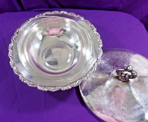 SILBERPLATTE 3 STÜCK SERVIERSCHALE MIT DECKEL + PYREX 2 QT GLAS SEHR GUTER ZUSTAND UNSIGNIERT - Bild 1 von 4