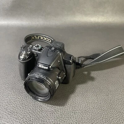 Nikon COOLPIX P520 18.1 MP Digital Bridge Camera-BLACK Untested w Strap - Image 1 of 4