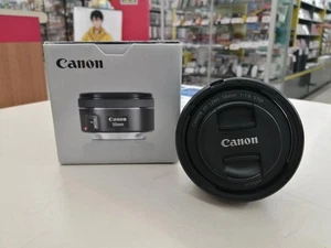 CANON EF50MM F/1.8STM Standard and mid-telephoto single focal length lens - Picture 1 of 3