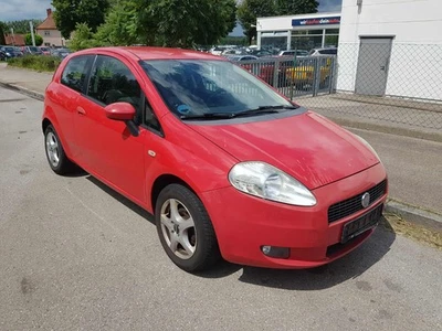 Fiat Grande Punto 1,4 16V benzin ( 95 PS ) 07 / 2009 ( ohne TÜV ) mit klima - Bild 1 von 4