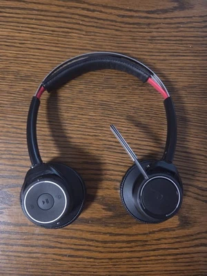 Plantronics Voyager Focus UC B825 Bluetooth Ohraufliegende Kopfhörer - Schwarz - Bild 1 von 3