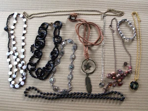 COSTUME JEWELLERY joblot Necklaces Pendants 10 items                          J2 - Picture 1 of 4