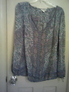 Ladies Luck Brand Blouse, Size L Long Sleeves, V=Neck, multicolors - Picture 1 of 3