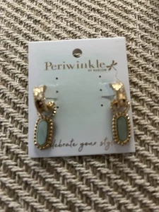 Orecchini nuovi traforati oro pervinca e giada nebbiosa - Foto 1 di 1