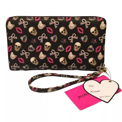 NUEVO BETSEY JOHNSON CALAVERA Cremallera Alrededor MUÑEQUERA Cartera Multi Conjunto de Regalo Nuevo con Etiquetas Foto 1 de 4