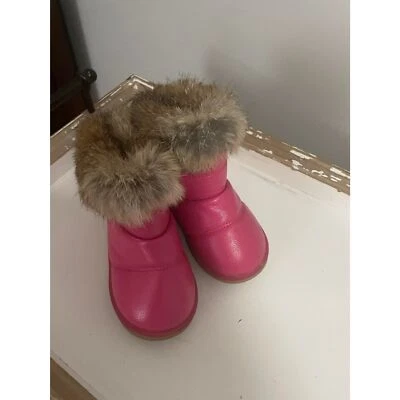 Botas de invierno de piel rosa para niños pequeños talla 8 Foto 1 de 4