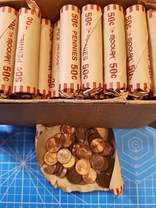 FREE SHIPPING - Customer returns to Bank , Pennies 5 Rolls - Treasure hunt - Picture 1 of 6